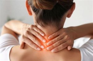 Studio Physiosophy, in via Machiavelli 15, paziente soffre di dolore cervicale 